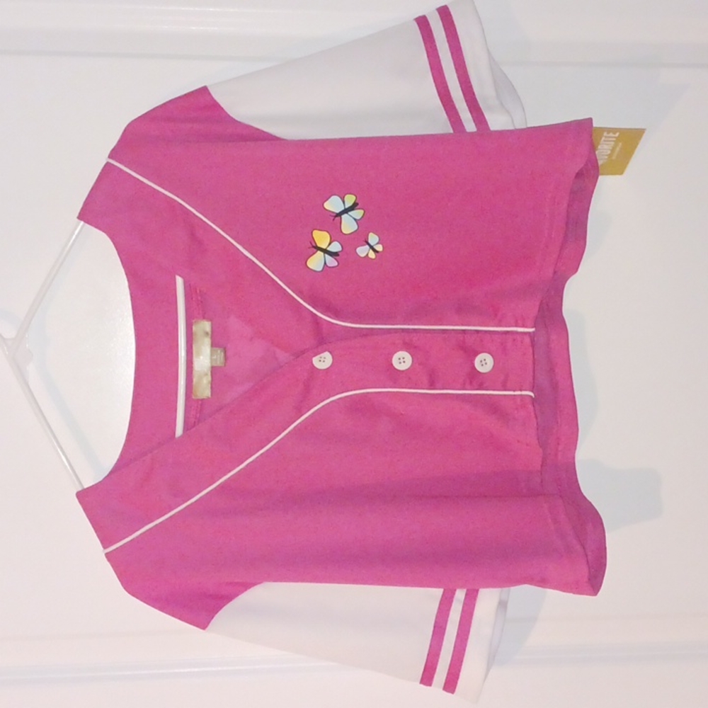 NWT Cult Favorite - Cropped Baseball Shirt